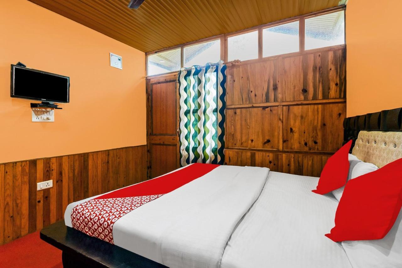 Oyo 29888 Nature Treat Hotel Chail Bagian luar foto