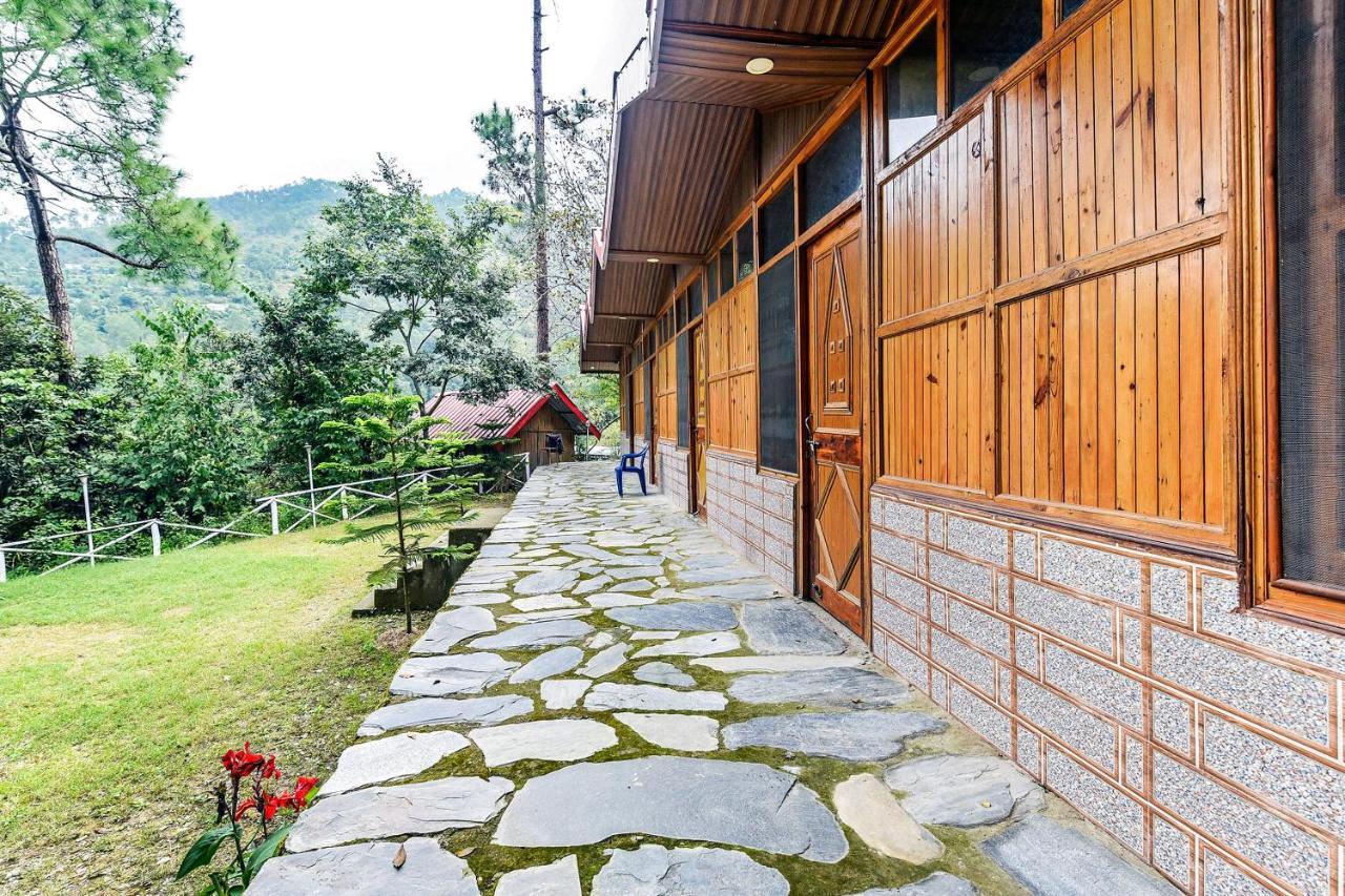 Oyo 29888 Nature Treat Hotel Chail Bagian luar foto